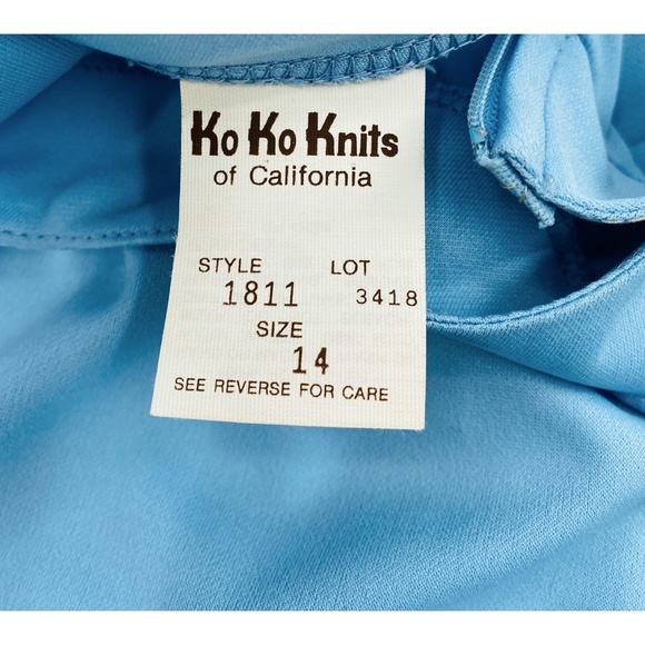 Koko Knits Vintage Califronia Light Blue High Collar 70's Top/ Blouse - Picture 8 of 9